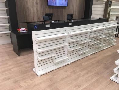 Comptoir Chaussea Comptoir du magasin Chaussea à Sarcelles